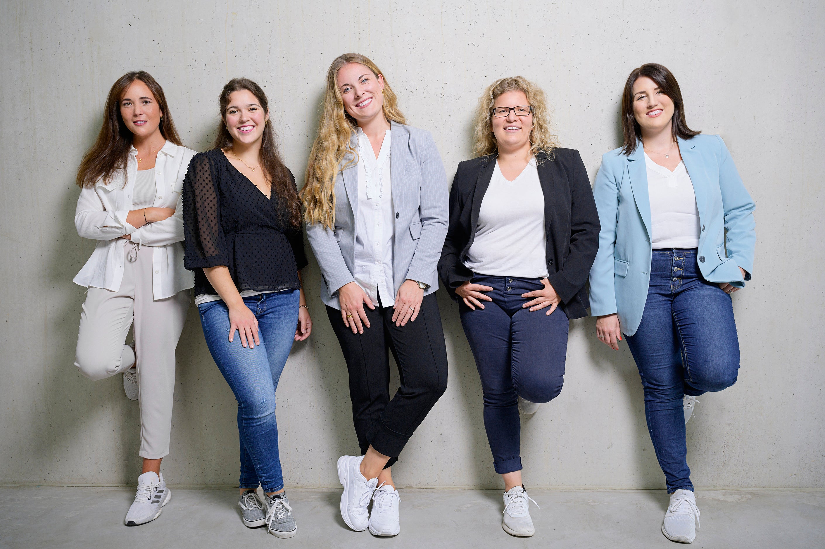 Das vielfältige Team hinter dem Zukunftshelden Buch: Fünf engagierte Frauen.
