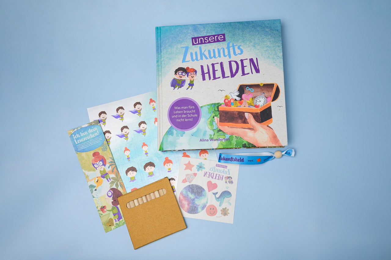 Das Zukunftshelden Buch in eine mit tollen Extras wie Stickern, Armband und Tattoos. Jetzt die Ausbildung starten.