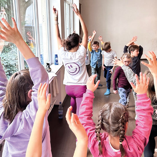 Workshop für Kinder | Der magische Spiegel: Ich bin einzigartig und liebe mich selbst!